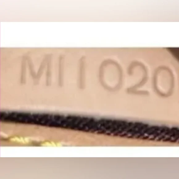 Louis Vuitton Looping Canvas Shoulder Bag - Picture 5 of 5